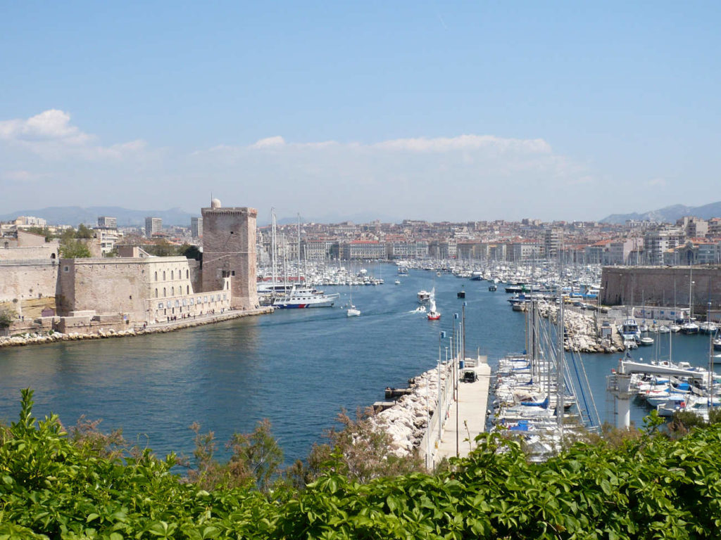 Quartier VieuxPort, le cœur historique de Marseille  Grizette